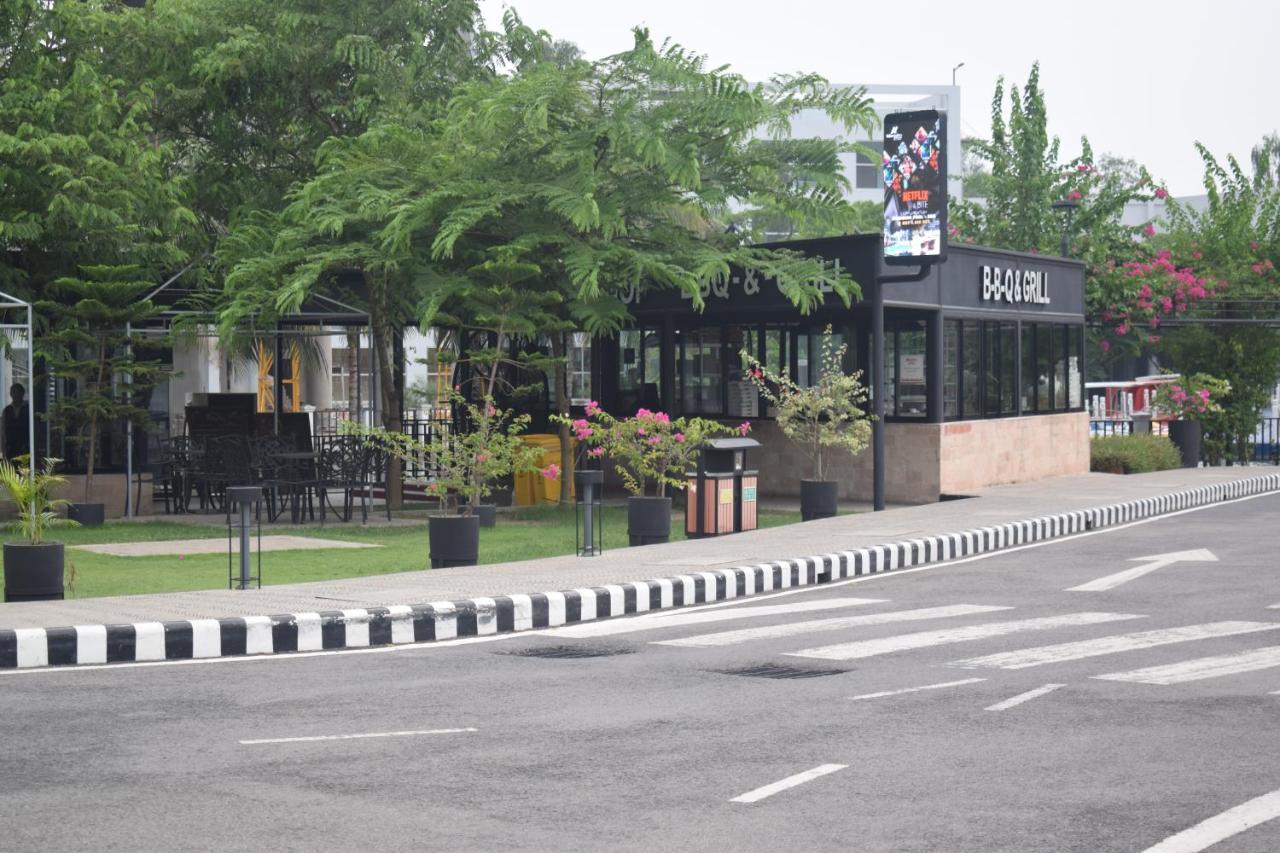 Momo Inn Bogra Екстер'єр фото