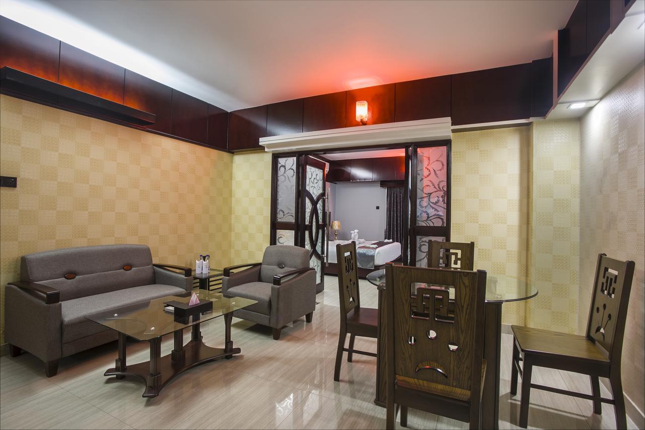 Momo Inn Bogra Екстер'єр фото
