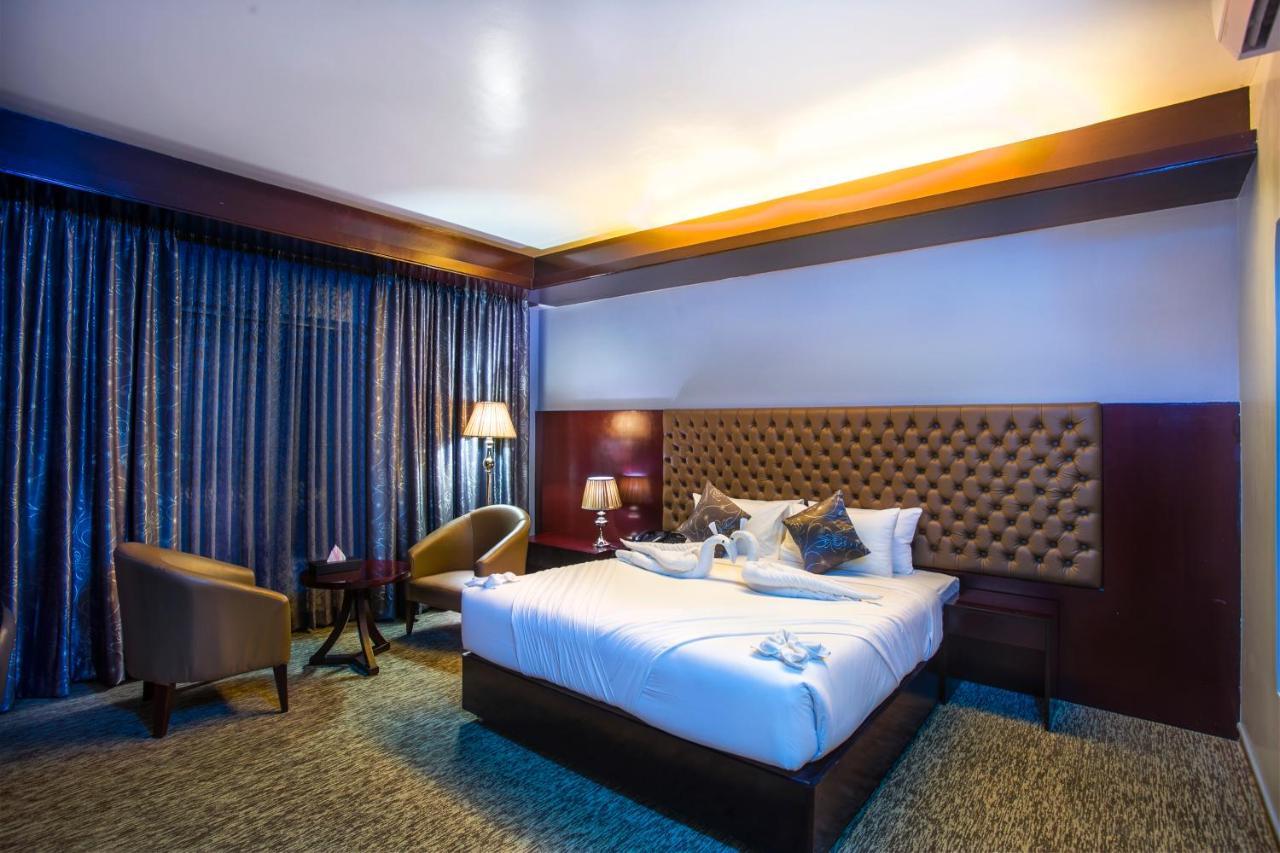 Momo Inn Bogra Екстер'єр фото