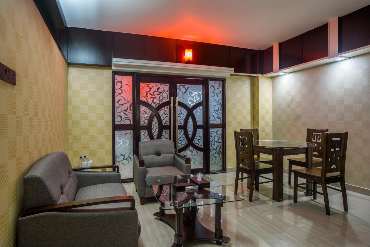 Momo Inn Bogra Екстер'єр фото