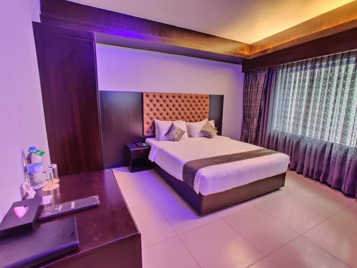Momo Inn Bogra Екстер'єр фото