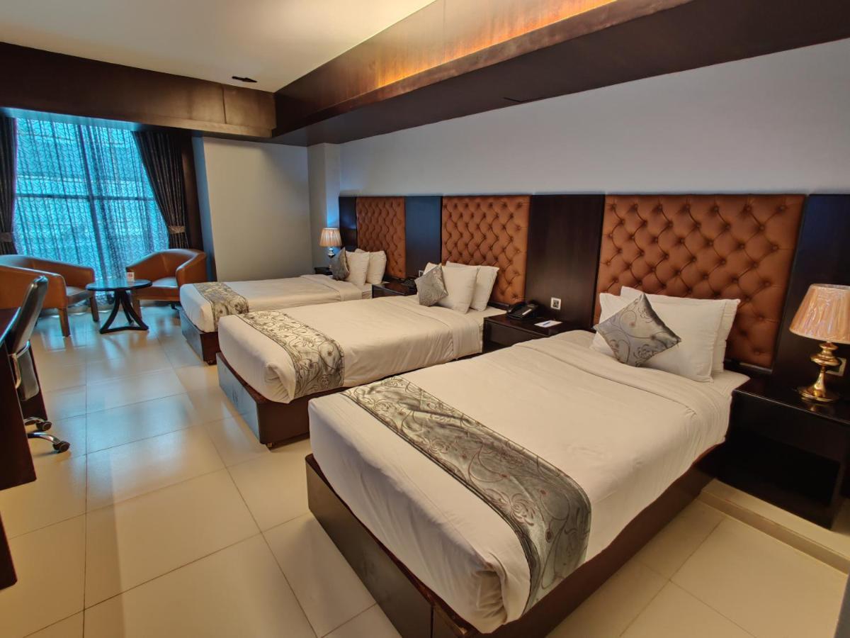Momo Inn Bogra Екстер'єр фото