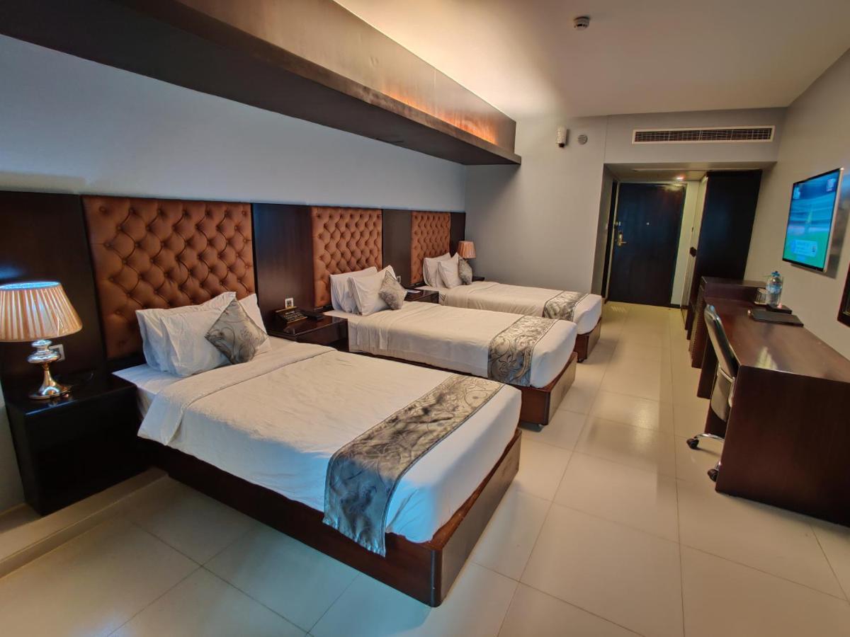 Momo Inn Bogra Екстер'єр фото